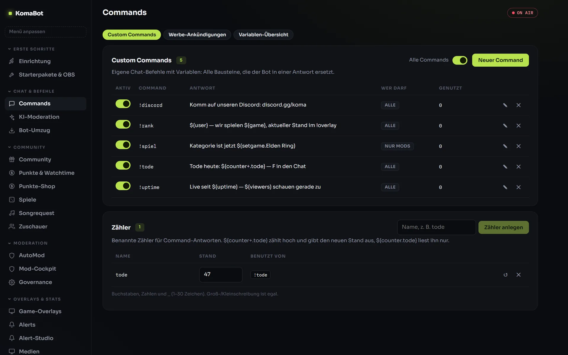 KomaBot-Dashboard: Liste eigener Twitch-Commands mit Schaltern, Zählern und Rechtestufen